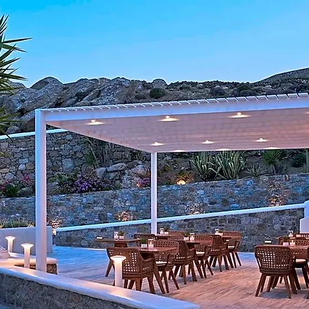 Paradise View 3*